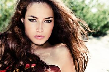 ���¸߿Ƽ�ǧ��������Ƶ��ְ��ְ�������� ר��:�����¹���Ա������������...